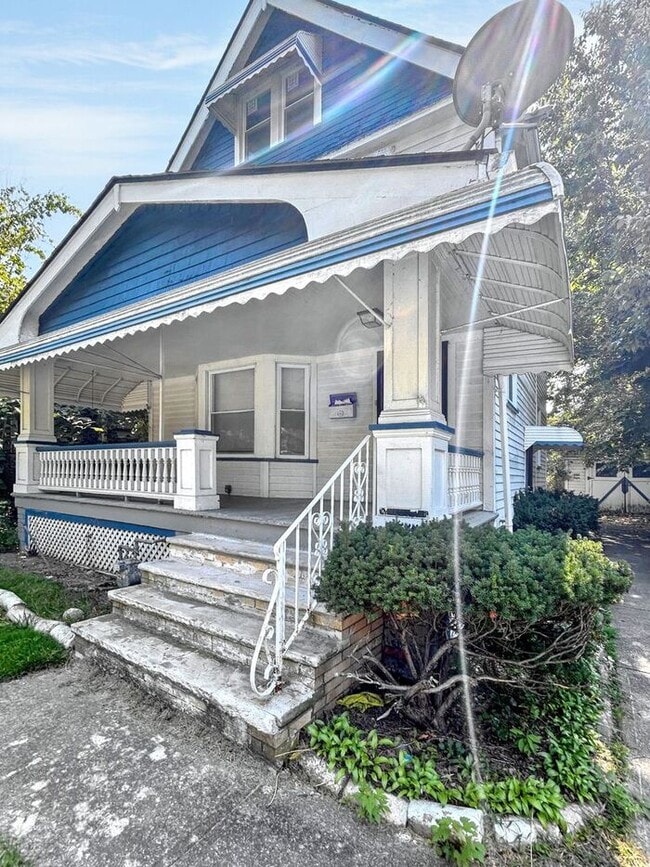 14322 Elm Ave in East Cleveland, OH - Building Photo - Building Photo