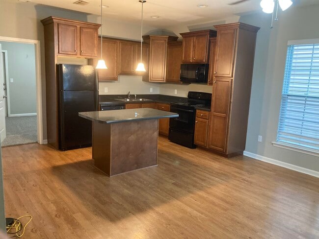 1965 Corvallis Ave in Tallahassee, FL - Building Photo - Building Photo