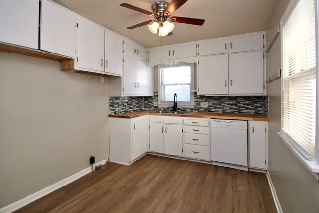 property at 3713 Drexel Dr