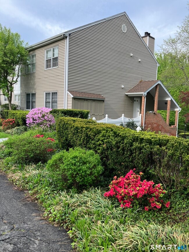 property at 51 Old Kings Hwy