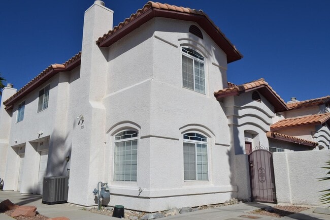 property at 3859 Starfield Ln