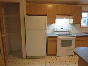 5508 55 St in Bonnyville, AB - Building Photo - Building Photo