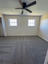 1230 Pleasant Valley Rd in Union City, TN - Building Photo - Building Photo