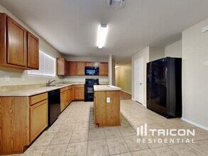 9506 Lookover Bay in Converse, TX - Building Photo - Building Photo
