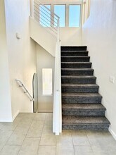 8341 Ridge Ct in San Diego, CA - Building Photo - Building Photo