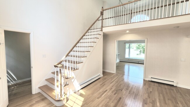 7 Oenoke Ridge in New Canaan, CT - Building Photo - Building Photo
