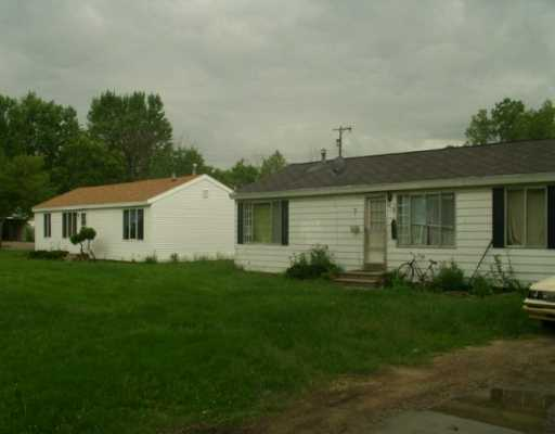 5400 S Waverly Rd in Lansing, MI - Foto de edificio - Building Photo