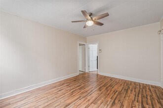 50-14 41st St in Queens, NY - Building Photo - Building Photo