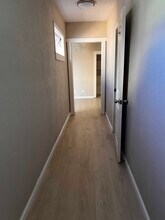 1354 Palou Ave in San Francisco, CA - Foto de edificio - Building Photo
