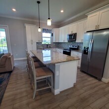2161 SE Sunflower St in Port St. Lucie, FL - Building Photo - Building Photo
