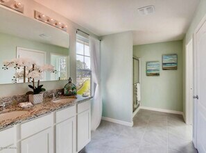 1669 Stowers St in Port Orange, FL - Building Photo - Building Photo
