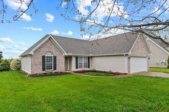 1931 Portway Rd in Spring Hill, TN - Foto de edificio - Building Photo