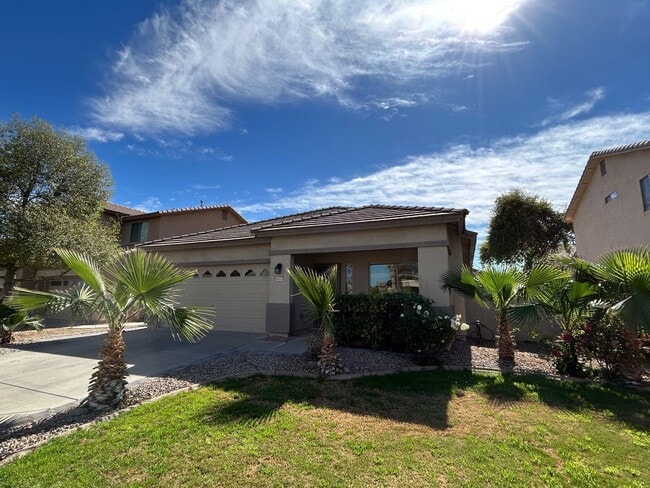 14527 W Gelding Dr in Surprise, AZ - Building Photo - Building Photo