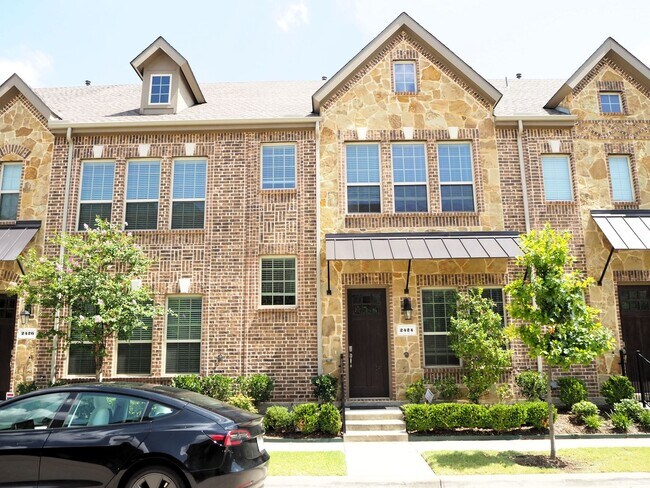 2424 Siskiyou St in Lewisville, TX - Building Photo - Building Photo