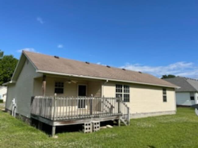 property at 113 Dogwood Trail