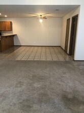 1095 Grinnel Cir-Unit -A in Greenwood, AR - Building Photo - Building Photo