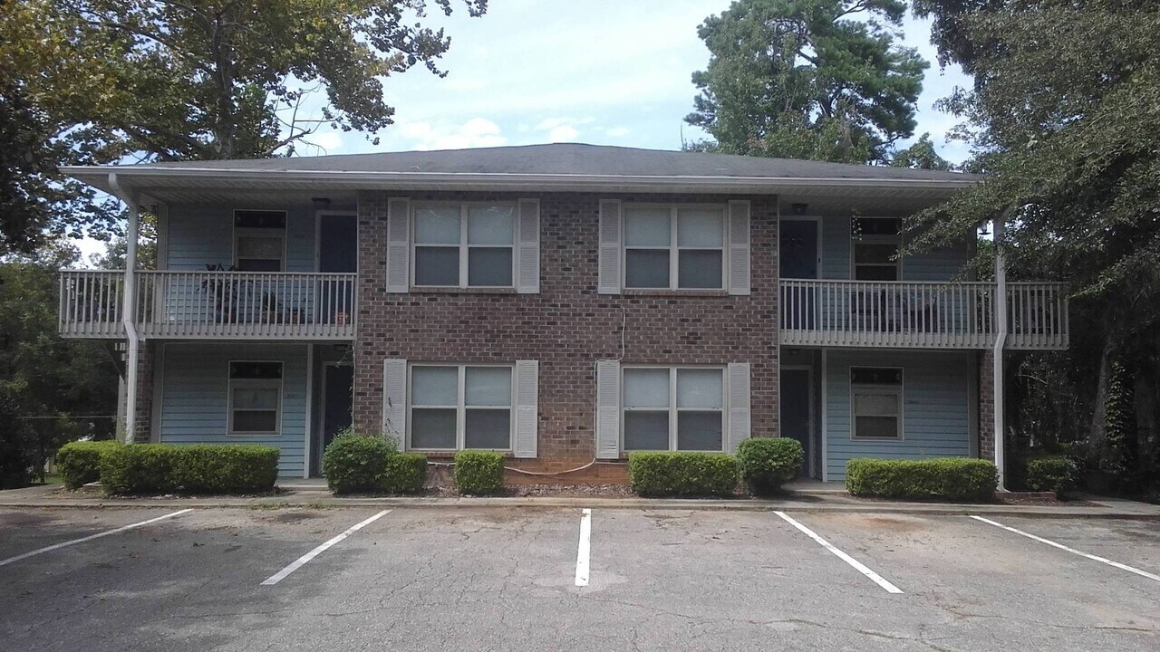 3243 Ginger Dr in Tallahassee, FL - Building Photo