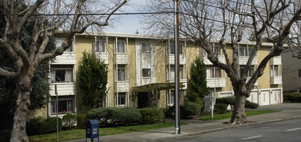 Grand Central in Alameda, CA - Building Photo - Building Photo