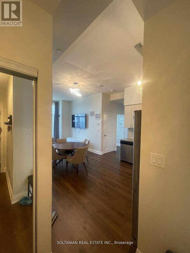 3600 Hwy 7 W in Vaughan, ON - Building Photo - Building Photo