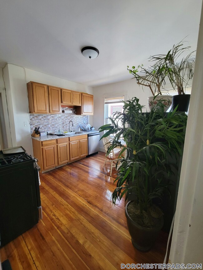 property at 32 Juliette St