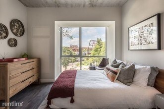 1743 N Leavitt St-Unit -#304 in Chicago, IL - Building Photo - Building Photo