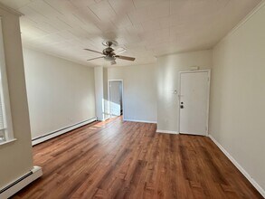 419 7th St in Harrison, NJ - Foto de edificio - Building Photo