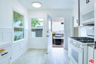 1760 18th St in Santa Monica, CA - Building Photo - Building Photo