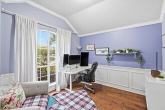 10134 W Temple Dr in Houston, TX - Building Photo - Building Photo