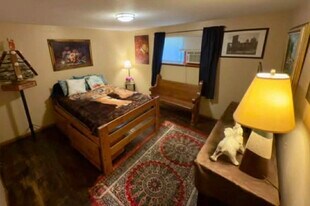 1830 Hollow Dale Pl in Everett, WA - Building Photo