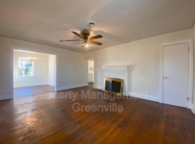 28 Mayo Dr in Greenville, SC - Building Photo - Building Photo