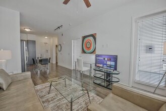 5080 Camino Del Arroyo in San Diego, CA - Building Photo - Building Photo