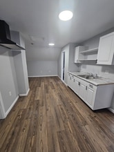 2901 Wade Ave in Cleveland, OH - Foto de edificio - Building Photo