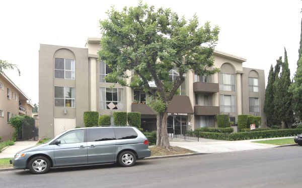1833 Westholme Ave in Los Angeles, CA - Foto de edificio