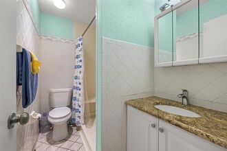 8921 Blind Pass Rd, Unit 348 in St Pete Beach, FL - Building Photo - Building Photo