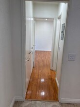 Tyler, 1111 in Glendale, CA - Foto de edificio - Interior Photo