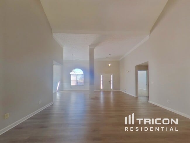 12513 Lakeside Pkwy in Fayetteville, GA - Foto de edificio - Building Photo