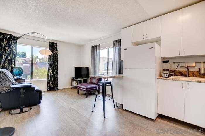 3776 Alabama St, Unit C308 in San Diego, CA - Building Photo