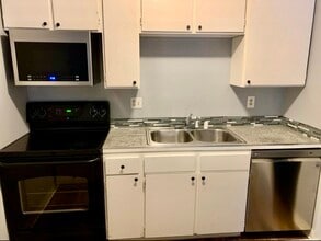 872 Tanager St, Unit 872 Tanager in Incline Village, NV - Building Photo - Building Photo