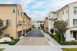 Metro Walk in Azusa, CA - Building Photo - Building Photo