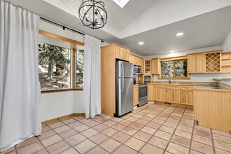 28192 Shadow Mountain Dr in Conifer, CO - Building Photo - Building Photo