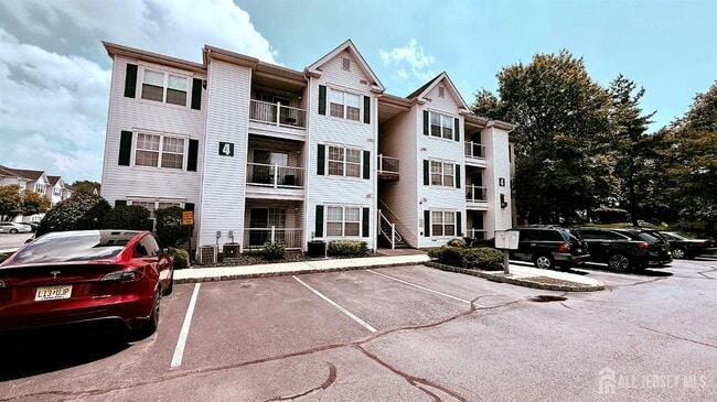 434 Waterford Dr