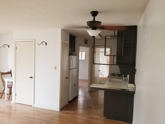 Kamms Premiere Apartments in Cleveland, OH - Building Photo - Building Photo