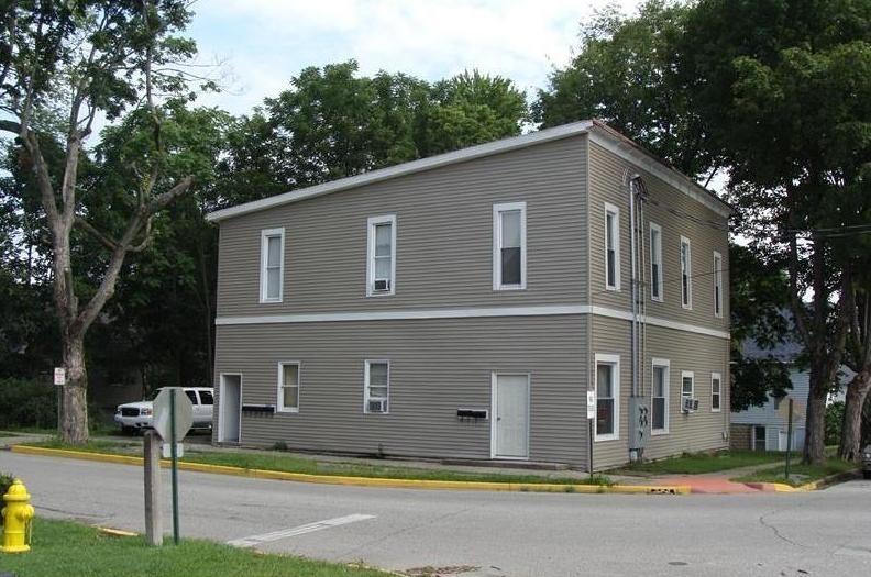 602 Pierce St in North Vernon, IN - Foto de edificio