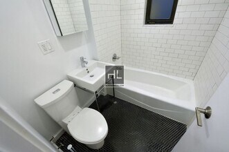 LEROY ST., Unit 1D in New York, NY - Foto de edificio - Building Photo