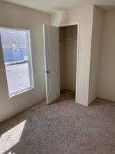 2934 Summers Ln, Unit 5763A in Klamath Falls, OR - Building Photo - Building Photo