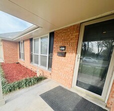 5417 S Xanthus Ave in Tulsa, OK - Building Photo - Building Photo