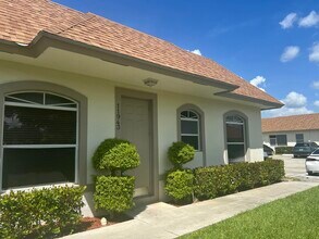 11943 Sturbridge Ln in Wellington, FL - Building Photo - Building Photo
