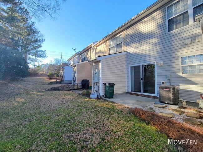 4024 Ashby Ln in Fort Mill, SC - Building Photo - Building Photo