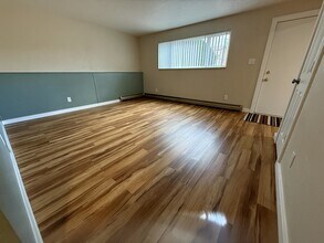 1129 Darby St, Unit D in Colorado Springs, CO - Building Photo - Building Photo