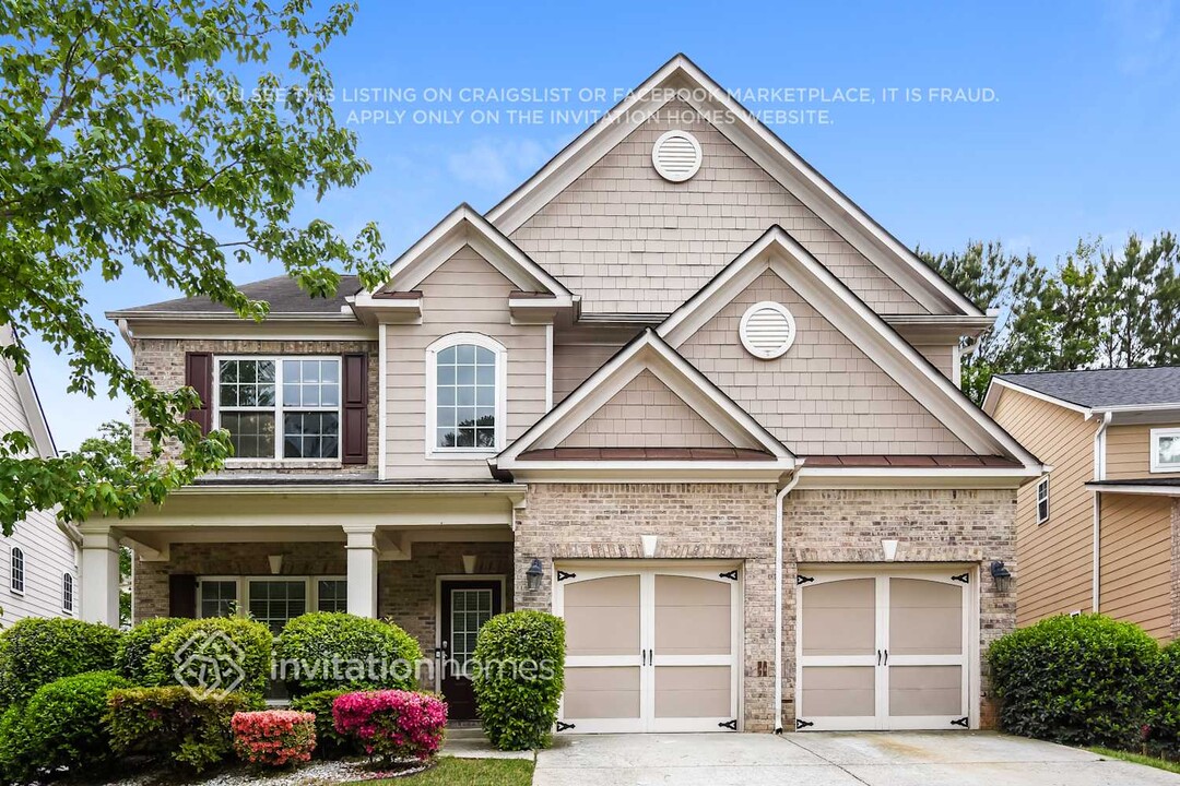 1468 Scenic Pines Dr in Lawrenceville, GA - Building Photo